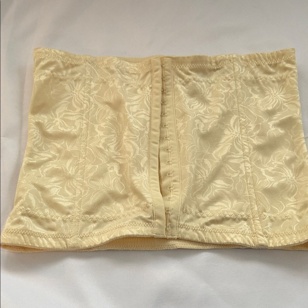 Flexees Cream Floral Jacquard Waist Cincher XL